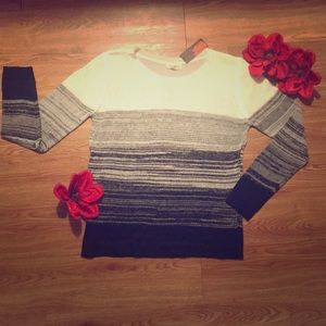 Women’s long sleeve shirt